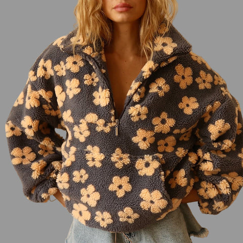 Agata | Oversize'owy sweter sherpa w kwiatowy wzór